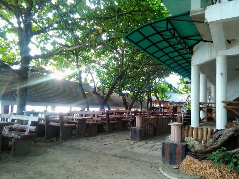 Hk Beach Resort And Restaurant Moalboal Exterior foto